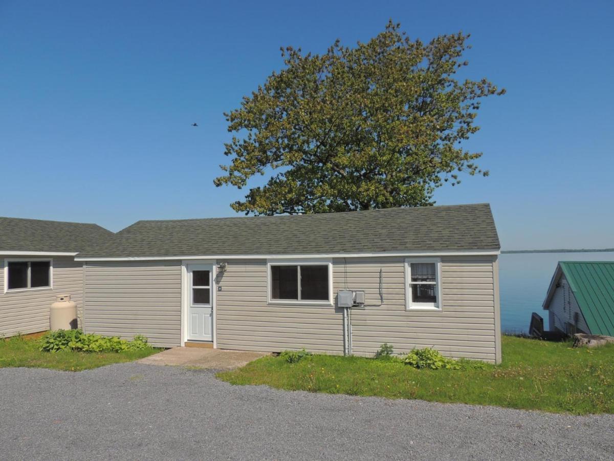 Angel Rock Waterfront Cottages Cape Vincent Eksteriør billede